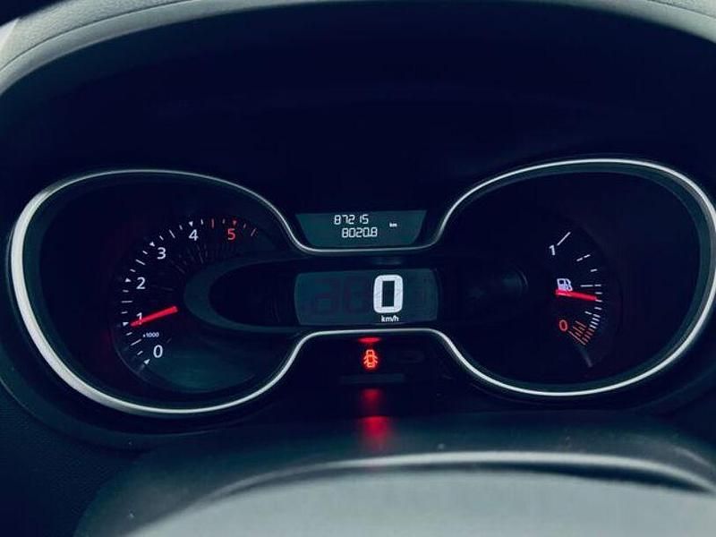 Gebraucht Renault Trafic Komfort 120 PS (88 kW) 2022 Weiß Van / Kleinbus