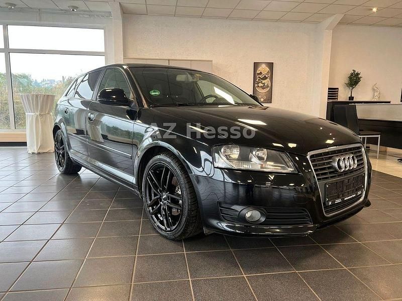 Schwarz Gebraucht 2009 Audi A3 Sportback Ambition Kleinwagen | 6.190 € (Guter Preis) - Bild 1/4