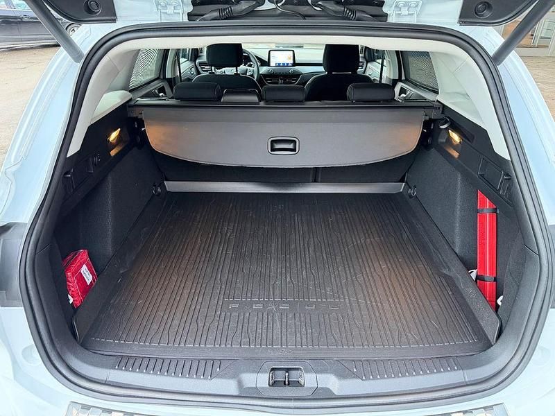 Usata Ford Focus Active 150 CV (110 kW) 2019 Bianco Berlina