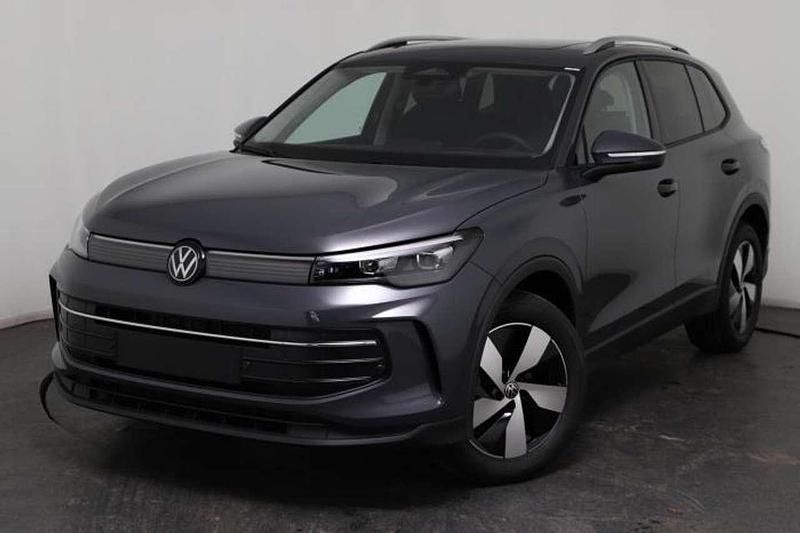 Neu VW Tiguan 150 PS (110 kW) 2025 Blau, nightshade blue v2v2 SUV