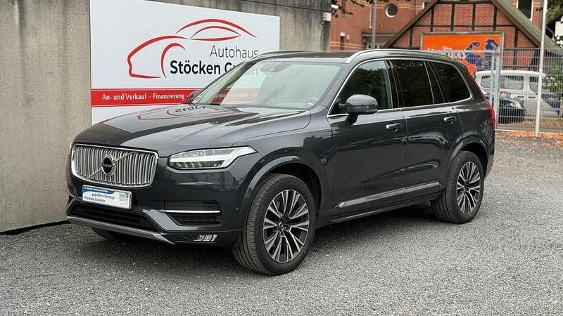 Grau Gebraucht 2016 Volvo XC90 Inscription SUV | 31.990 € (Teuer) - Bild 1/4