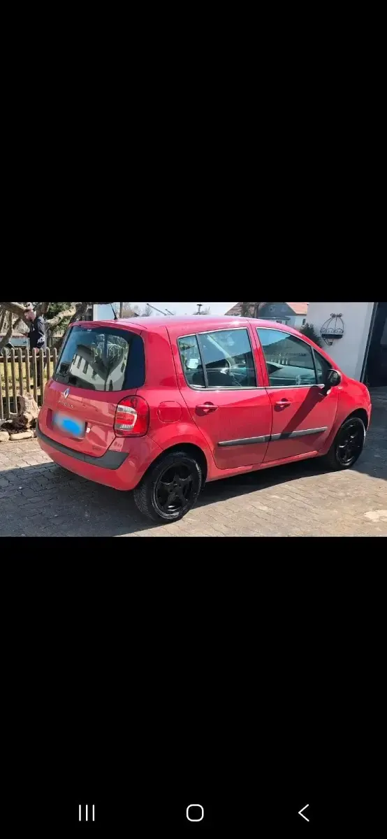 Używany Renault Modus 85 KM (62 kW) 2011 Czerwony Minivan