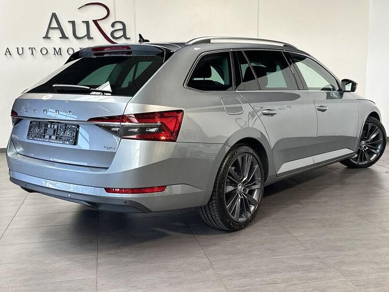 Gebraucht Skoda Superb Style 200 PS (147 kW) 2021 Grau Kombi