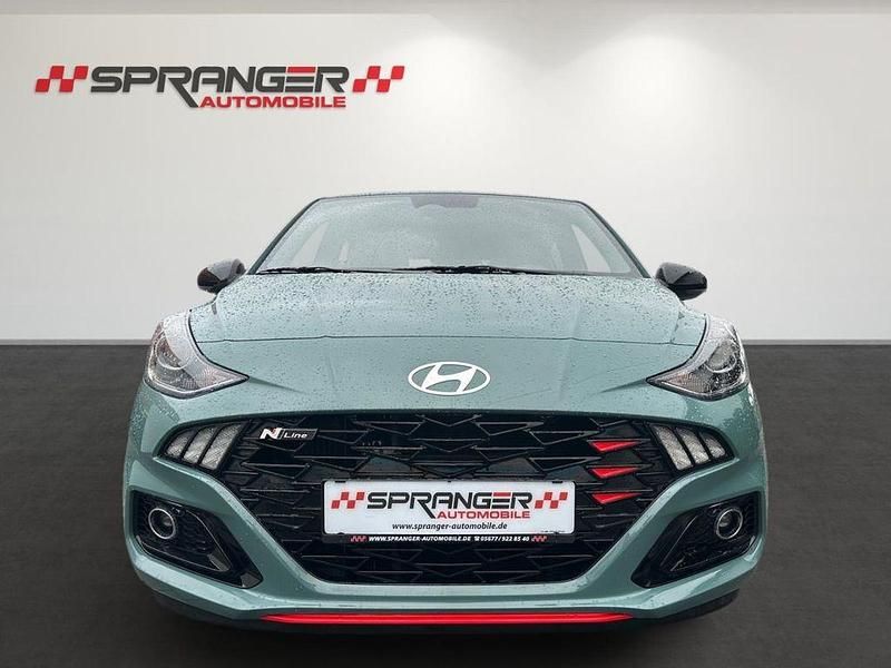 Neu Hyundai i10 N Line 90 PS (66 kW) 2026 Grün Kleinwagen