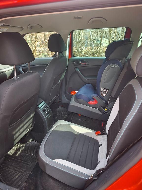 Gebraucht Skoda Yeti Ambition 110 PS (80 kW) 2016 Rot SUV