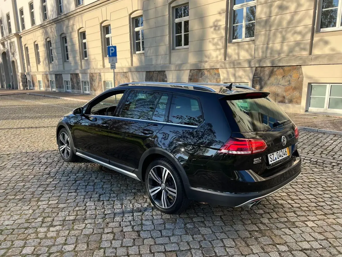 Gebraucht VW Golf VII 184 PS (135 kW) 2017 Schwarz Kombi