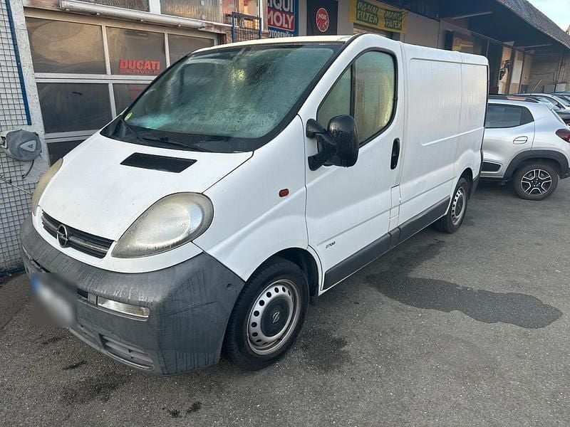 Weiß Gebraucht 2003 Opel Vivaro Van / Kleinbus | 4.500 € (Fairer Preis) - Bild 1/4