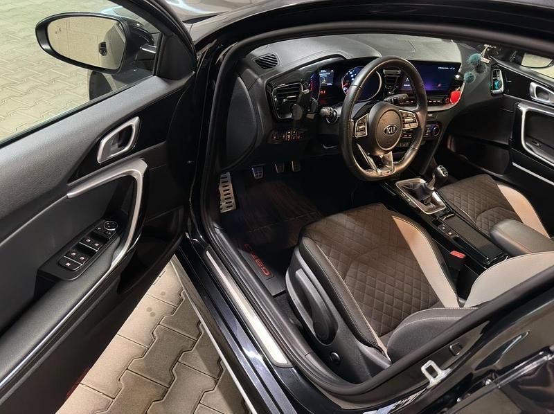 Gebraucht Kia ProCeed GT-Line 160 PS (117 kW) 2021 Schwarz Kombi