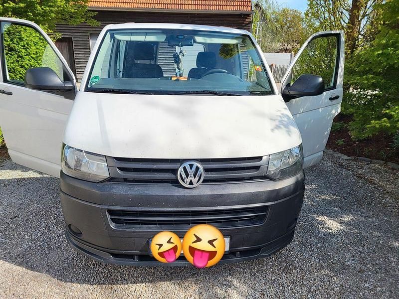Weiß Gebraucht 2012 VW Transporter Van | 6.300 € (Superpreis) - Bild 1/4
