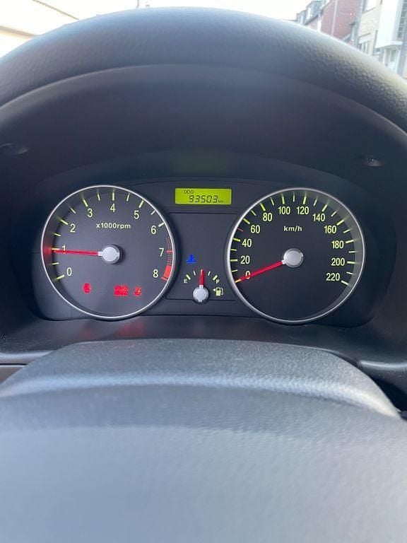 Gebraucht Hyundai Accent 97 PS (71 kW) 2007 Blau Kleinwagen