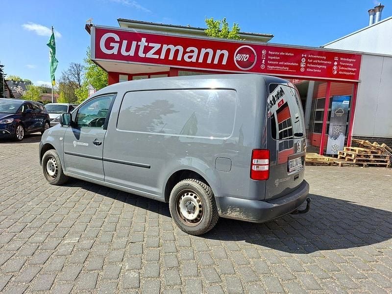 Second-hand VW Caddy 102 CP (75 kW) 2013 Gri Monovolum