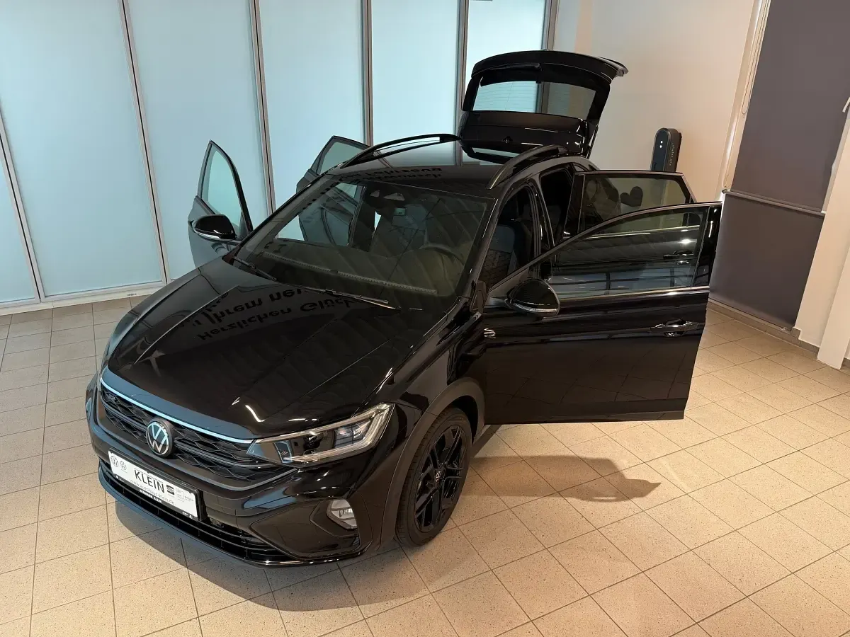 Neu VW Taigo R-line 116 PS (85 kW) 2026 Schwarz SUV