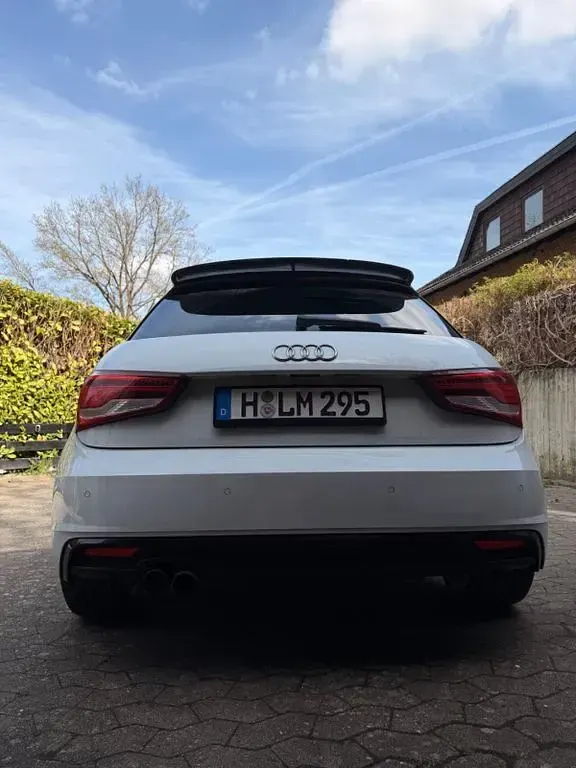 Gebraucht Audi A1 S-Line 192 PS (141 kW) 2016 Weiß Kleinwagen