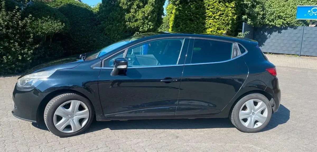 Gebraucht Renault Clio IV Dynamique 90 PS (66 kW) 2015 Schwarz Kleinwagen