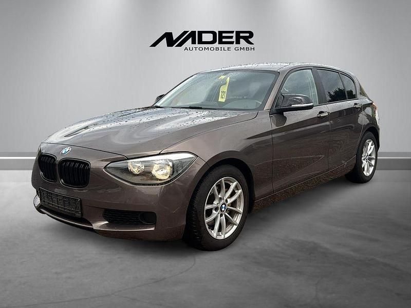 Sparkling bronze metallic Gebraucht 2013 BMW 116 Kleinwagen | 6.990 € (Fairer Preis) - Bild 1/4
