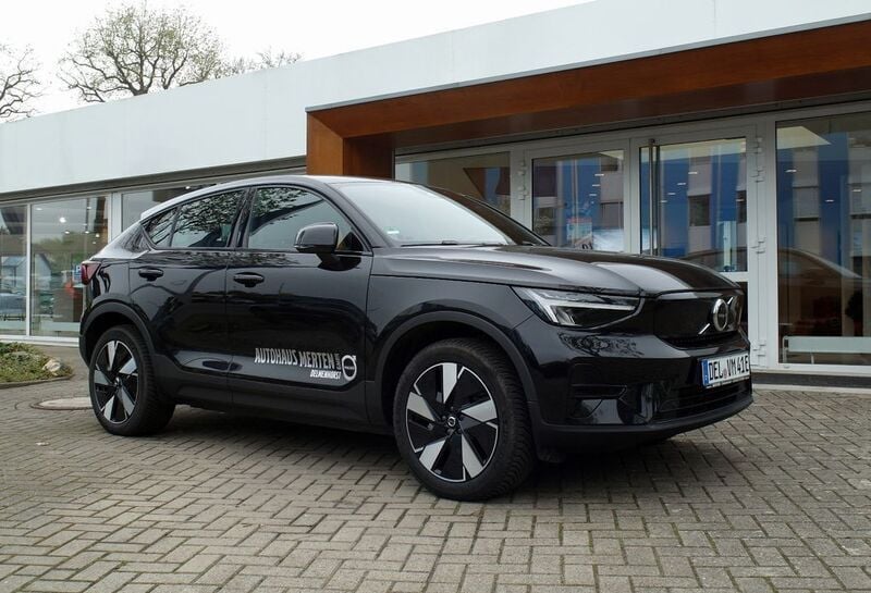 Gebraucht Volvo C40 Plus 185 kW (252 PS) 2024 Schwarz SUV