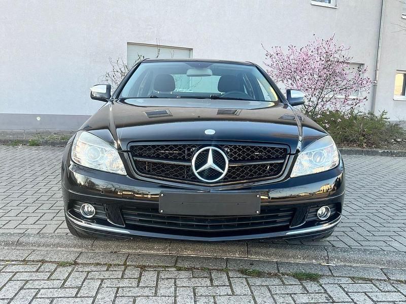 Gebraucht Mercedes C180 156 PS (114 kW) 2008 Schwarz Limousine