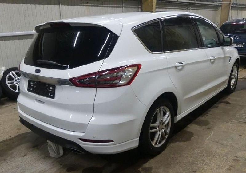 Gebraucht Ford S-MAX Titanium 190 PS (139 kW) 2019 Weiß Van / Kleinbus