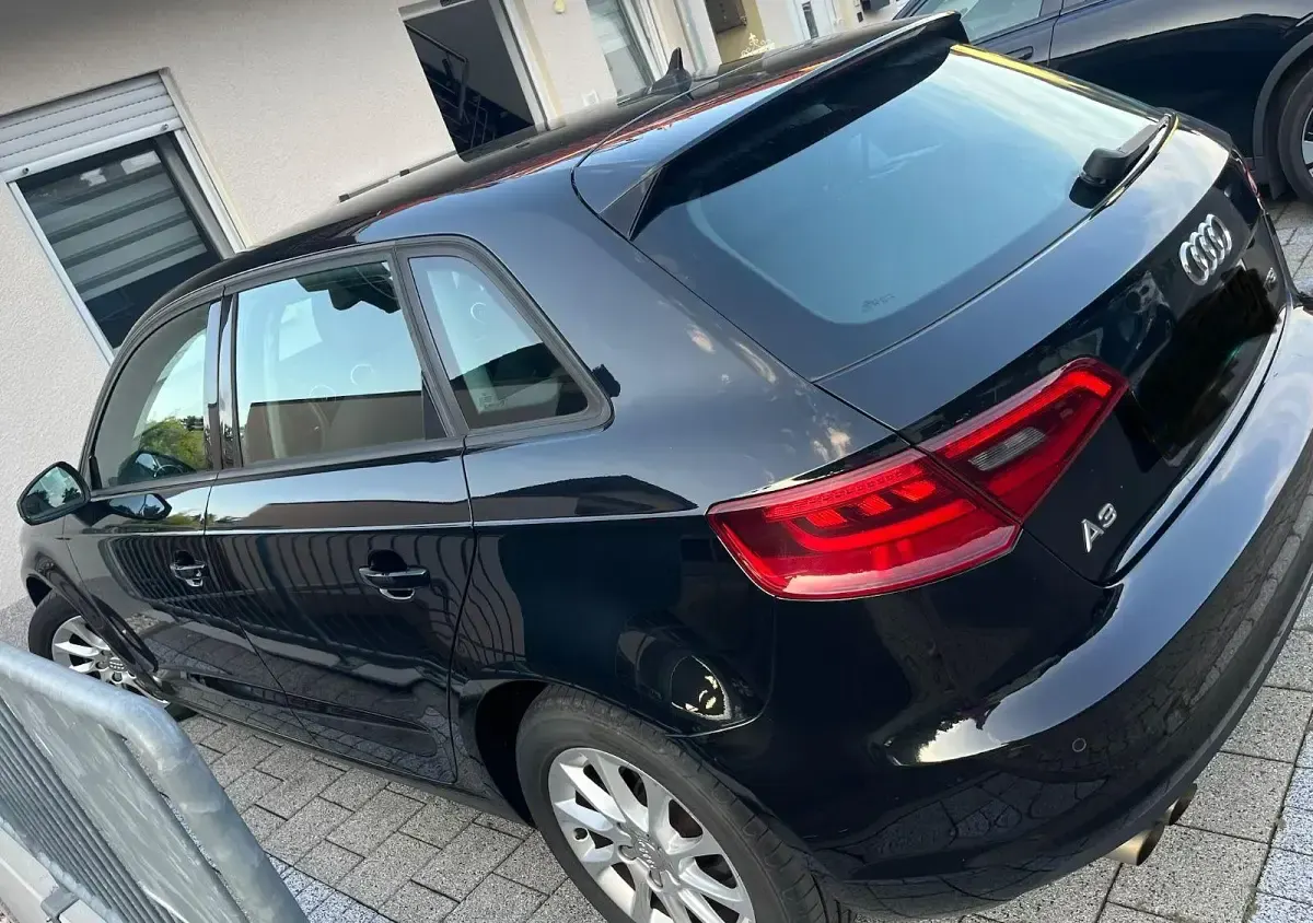 Gebraucht Audi A3 Attraction 125 PS (91 kW) 2016 Limousine