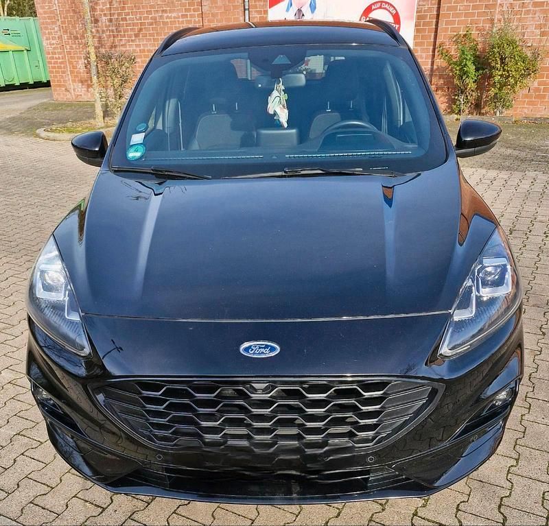 Gebraucht Ford Kuga 225 PS (165 kW) 2020 Schwarz SUV