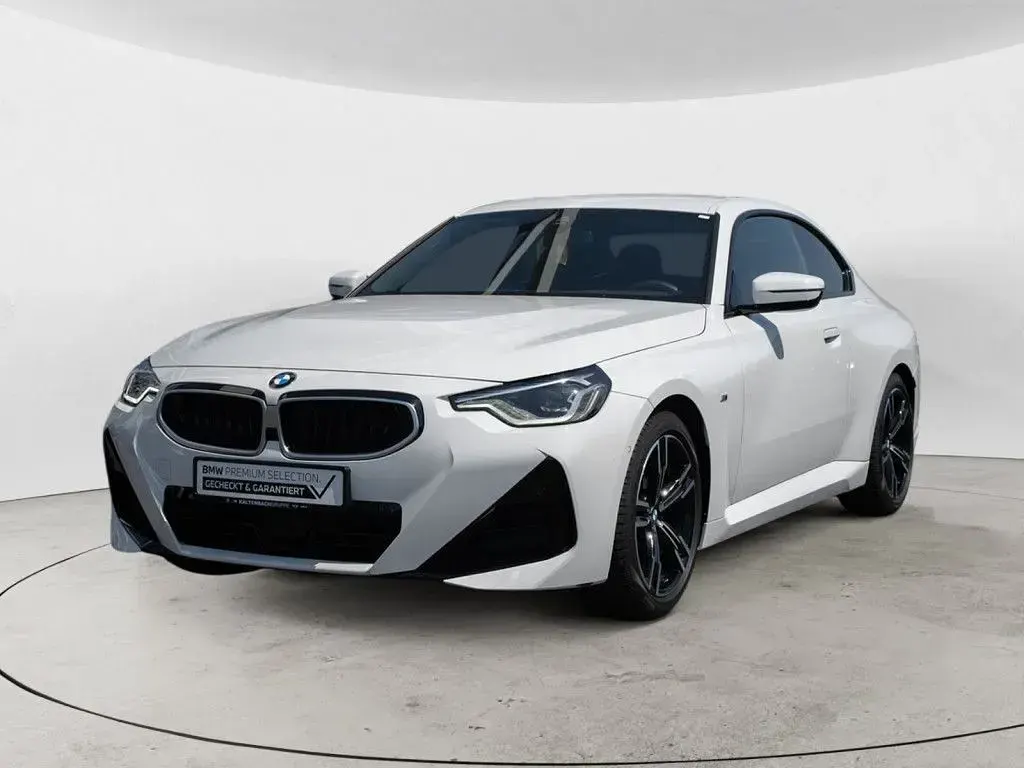 Gebraucht BMW 218 M Sport 156 PS (114 kW) 2025 Weiß Coupé