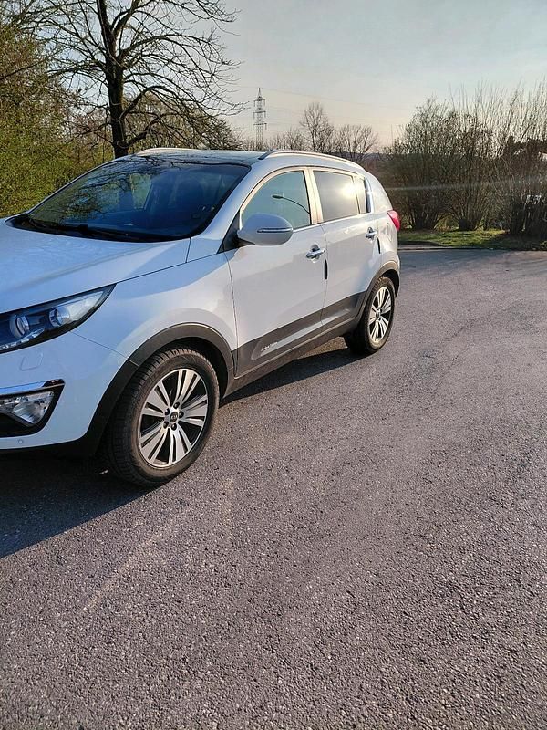 Gebraucht Kia Sportage 115 PS (84 kW) 2014 Weiß SUV