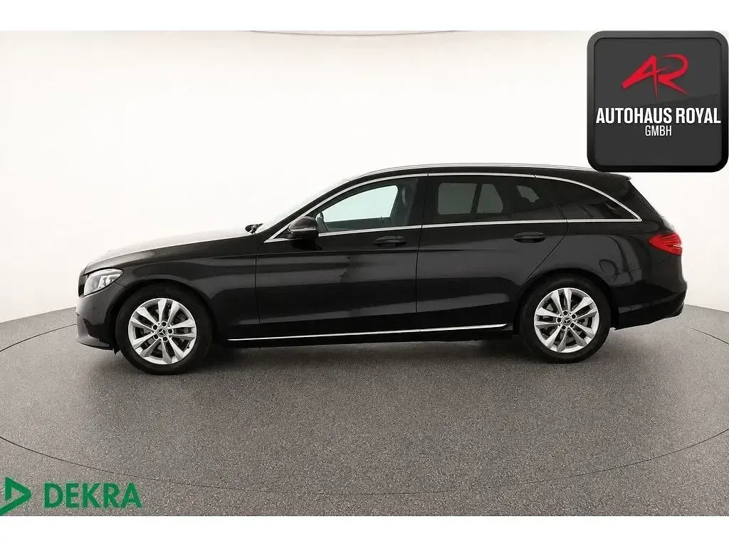 Gebraucht Mercedes 200 Avantgarde 197 PS (144 kW) 2018 Schwarz (metallic) Kombi