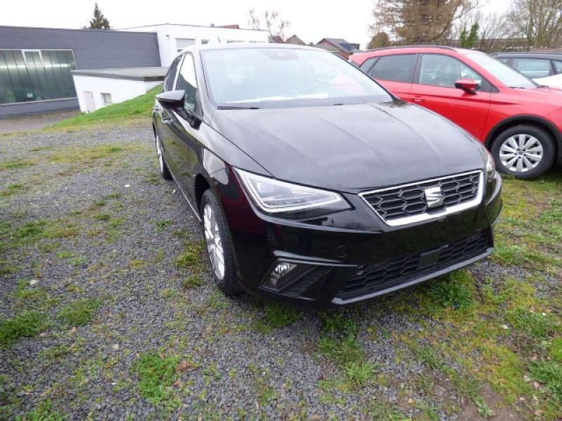 Schwarz Gebraucht 2025 Seat Ibiza FR Limousine | 29.200 € - Bild 1/4