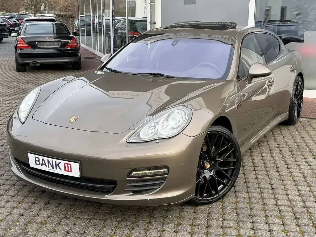 Gebraucht Porsche Panamera S 400 PS (294 kW) 2010 Topasbraunmetallic Kleinwagen