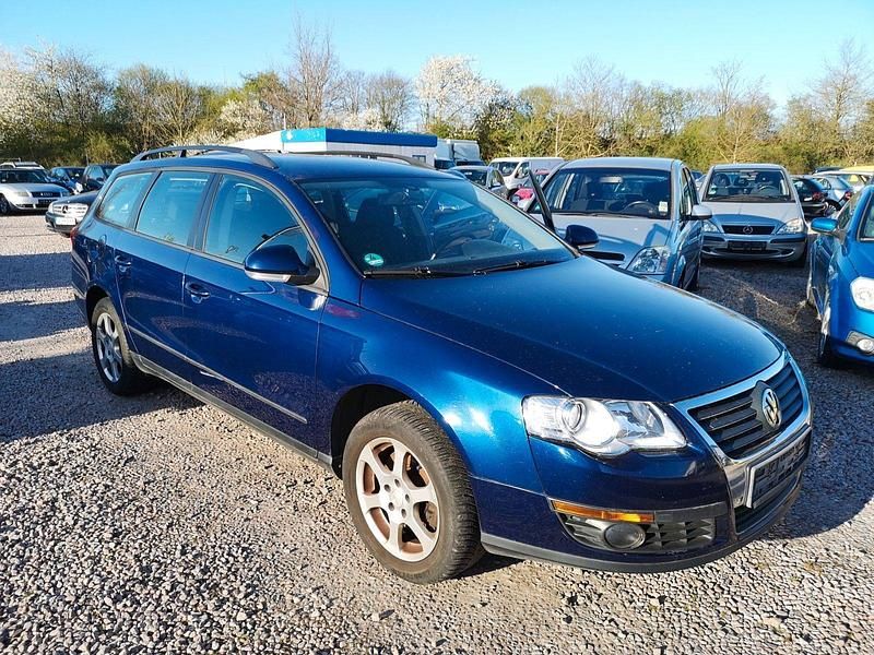 Gebraucht VW Passat Trendline 105 PS (77 kW) 2008 Blau Kombi