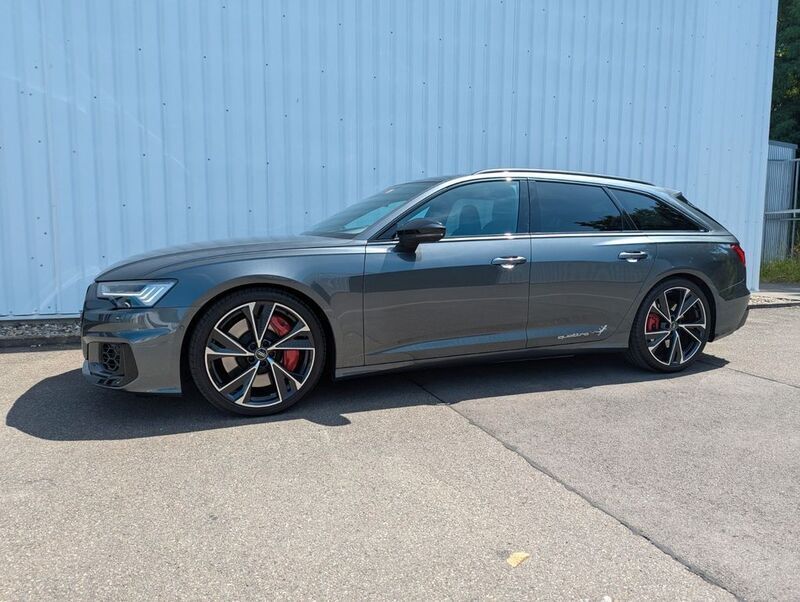 Grau Gebraucht 2024 Audi S6 Sport Kombi | 79.925 € (Teuer) - Bild 1/4