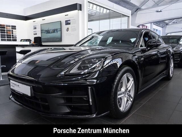 Gebraucht Porsche Panamera 354 PS (260 kW) 2024 Tiefschwarzmetallic Limousine