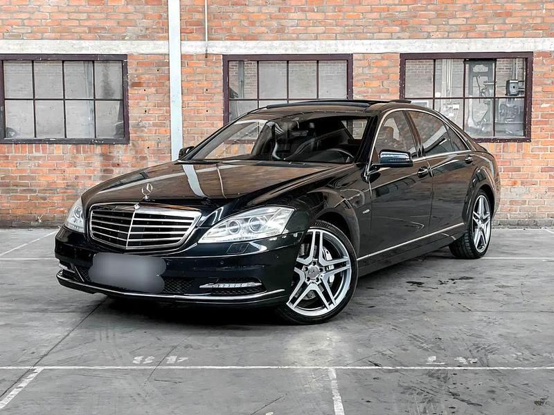 Schwarz Gebraucht 2012 Mercedes S500 Limousine | 21.100 € (Fairer Preis) - Bild 1/4