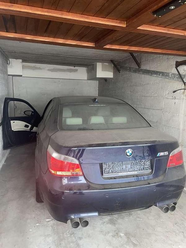 Gebraucht BMW M5 507 PS (372 kW) 2005 Blau Limousine