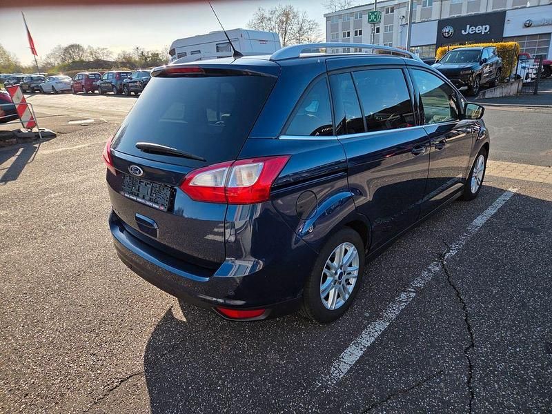 Gebraucht Ford Grand C-Max Titanium 163 PS (119 kW) 2013 Blau Van / Kleinbus