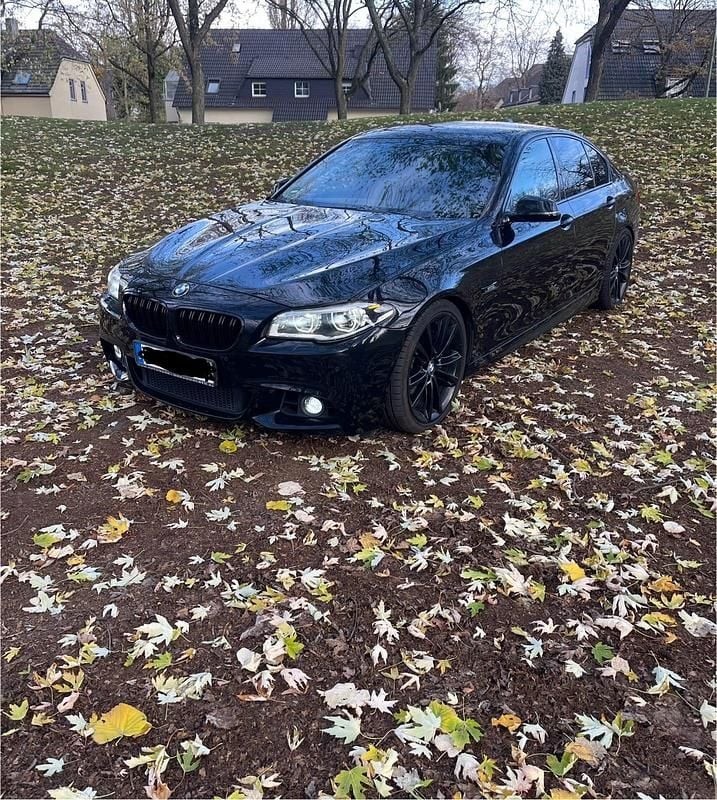 Gebraucht BMW 530 M Sport 258 PS (189 kW) 2015 Schwarz Limousine