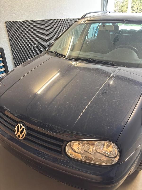 Gebraucht VW Golf IV 105 PS (77 kW) 2003 Blau Kombi