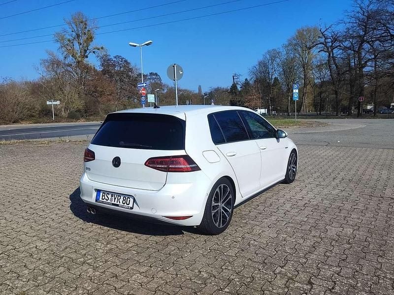 Gebraucht VW Golf VII GTD 184 PS (135 kW) 2016 Weiß Kleinwagen