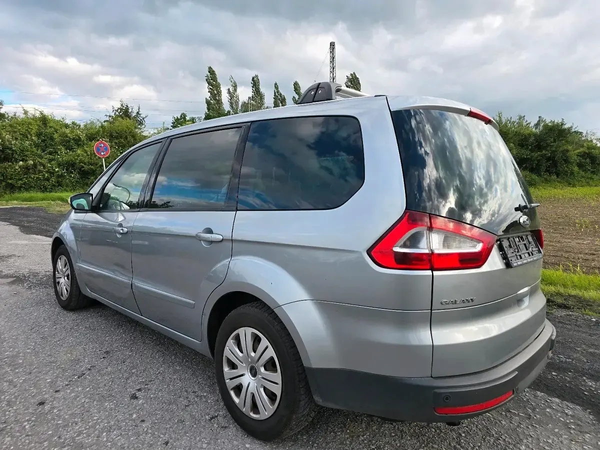 Gebraucht Ford Galaxy 145 PS (106 kW) 2008 Grau Van / Kleinbus