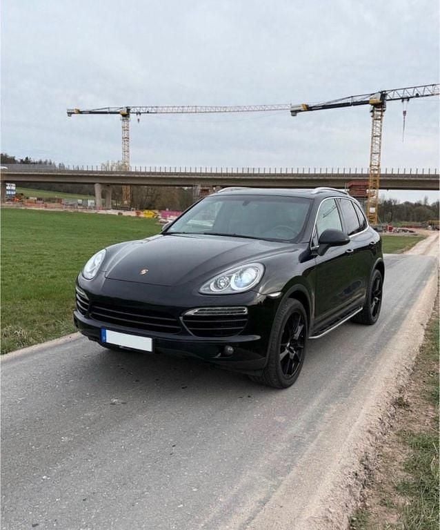 Gebraucht Porsche Cayenne 241 PS (177 kW) 2010 Schwarz SUV
