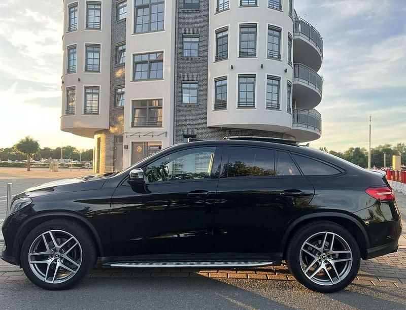Gebraucht Mercedes GLE350 AMG line 258 PS (189 kW) 2018 Schwarz Coupé