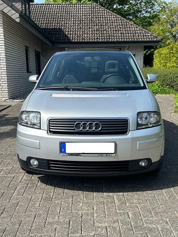 Gebraucht Audi A2 Sport 90 PS (66 kW) 2004 Silber Kleinwagen