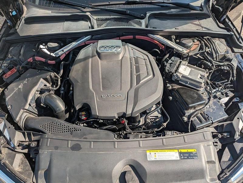 Schwarz Gebraucht 2018 Audi A4 Kombi | 17.300 € (Fairer Preis) - Bild 1/4