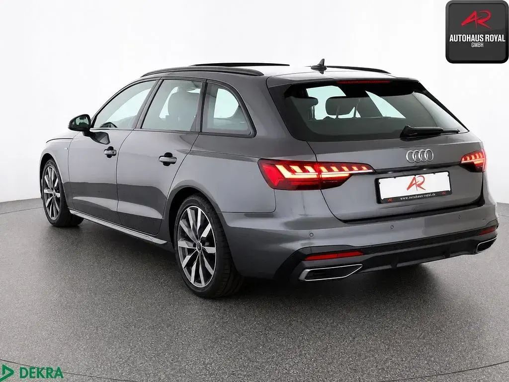 Gebraucht Audi A4 S-Line 204 PS (150 kW) 2023 Daytonagrau Kombi