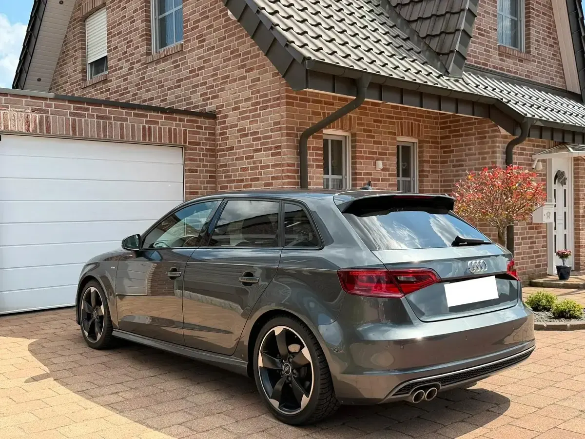 Używany Audi A3 S-line plus 184 KM (135 kW) 2015 Szary Sedan/Limuzyna