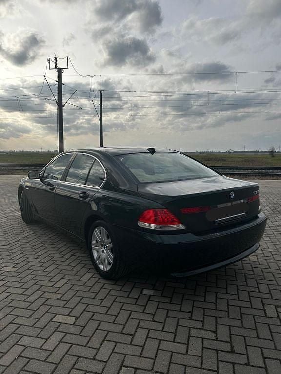 Gebraucht BMW 735 272 PS (200 kW) 2003 Grün Limousine