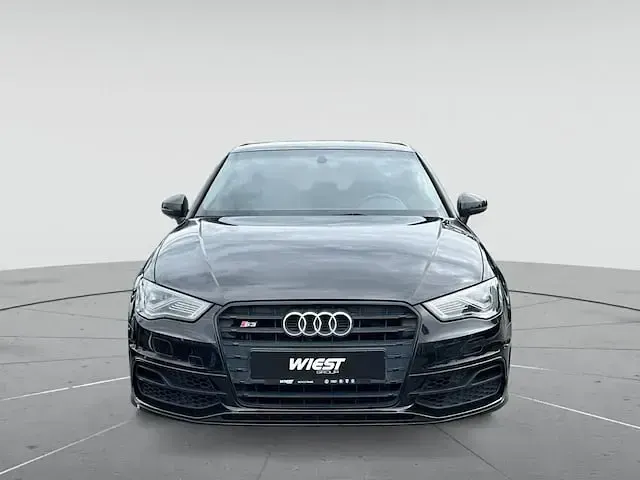 Gebraucht Audi S3 Design 300 PS (220 kW) 2015 Pantherschwarz kristalleffekt
