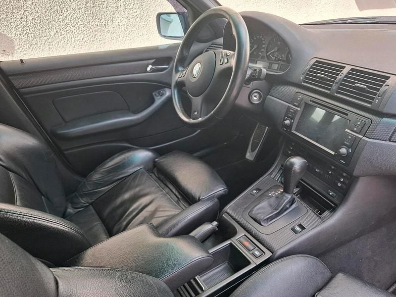 Gebraucht BMW 320 150 PS (110 kW) 2005 Silber Kombi