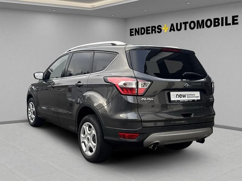 Gebraucht Ford Kuga Cool & Connect 150 PS (110 kW) 2017 Grau SUV