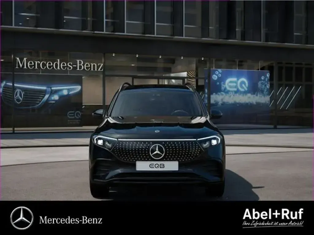 Gebraucht Mercedes EQB250 AMG 139 kW (190 PS) 2025 Lack kosmosschwarz (metallic) SUV